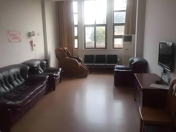 创界之月陨灵城